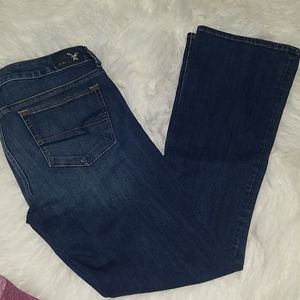 American eagle size 8 short jeans